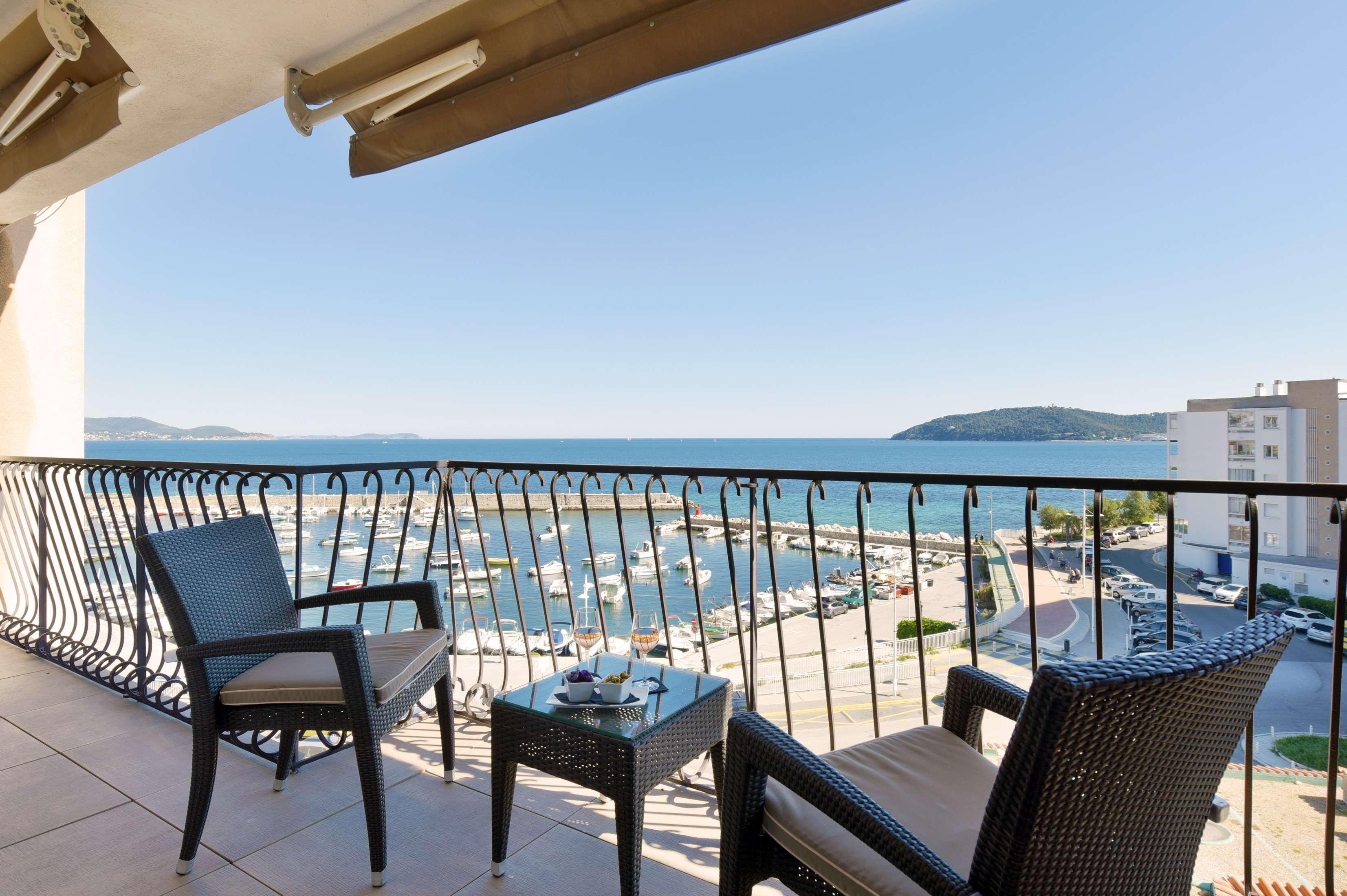 Best Western Plus La Corniche Toulon Exterior foto