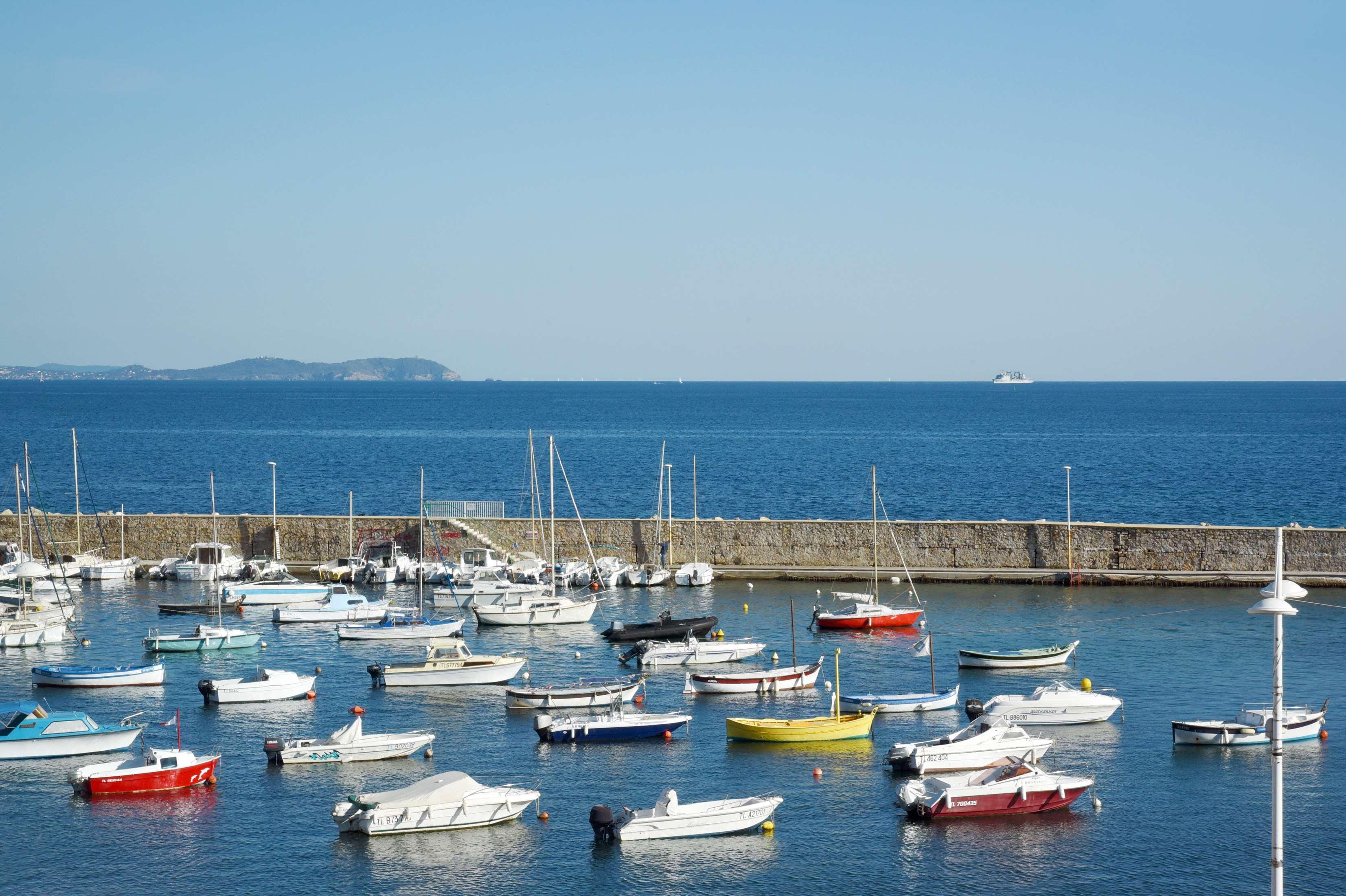 Best Western Plus La Corniche Toulon Exterior foto